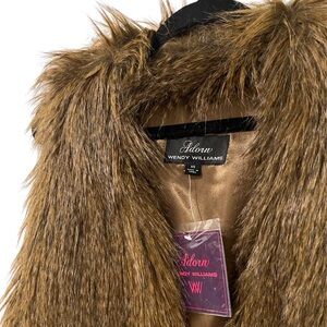 y2K Faux Fur Vest Adorn By Wendy Williams